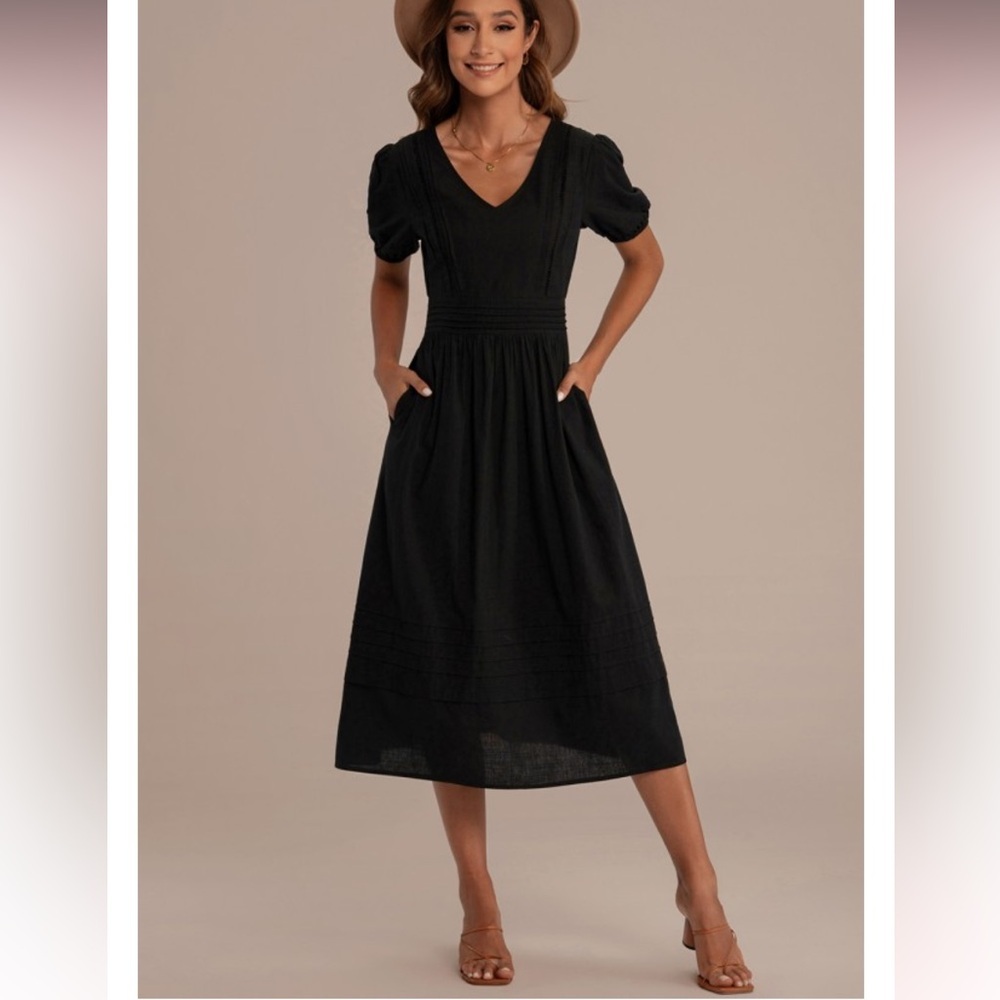 Petallush Black Short Sleeve V Neck Midi Dress With‎ Pockets